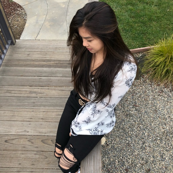 Meet your Posher, Julia - Picture 1 of 1